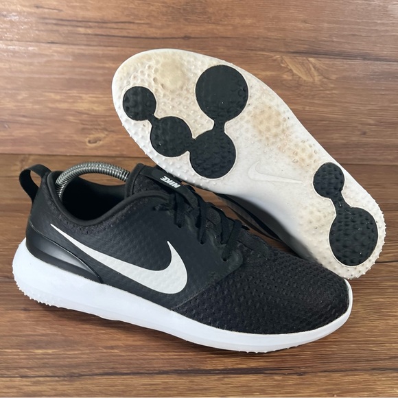 Nike Shoes - Nike Roshe Golf Spikeless Golf Shoes Athletic Sneakers Women’s Size 9